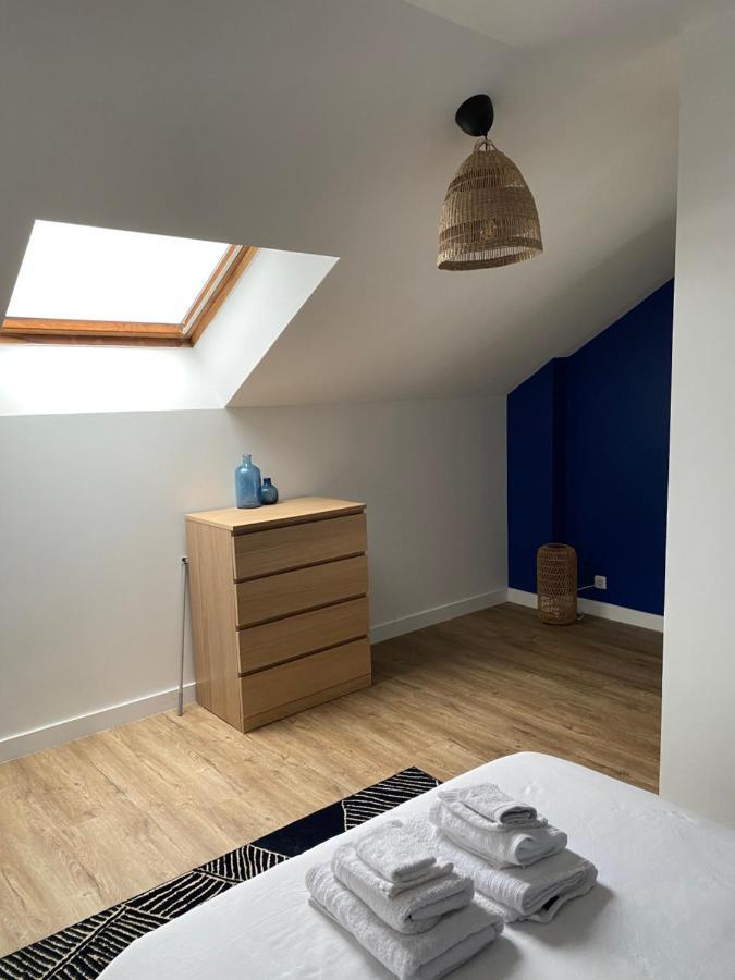 Sacre Coeur - Duplex Avec Balcon - 4 Pers Apartment Cholet Exterior photo